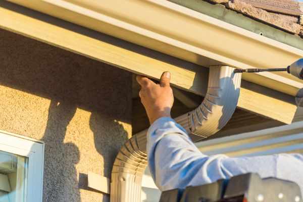 Aluminum Rain Gutter Service in Rocklin